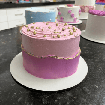 Curso Prático Decoração com Chantilly 20/02/26 9h às 17h